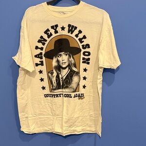 Lainey Wilson Tour T-shirt